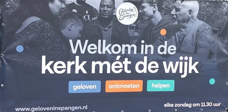 Plakat unterwegs in Rotterdam_zvg Isabella Schmidt (Foto: I. Schmidt) Plakat unterwegs in Rotterdam_zvg Isabella Schmidt (Foto: I. Schmidt)