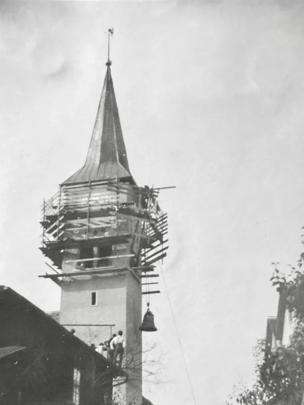Glockenaufzug 1926 (Foto: zvg) Glockenaufzug 1926 (Foto: zvg)